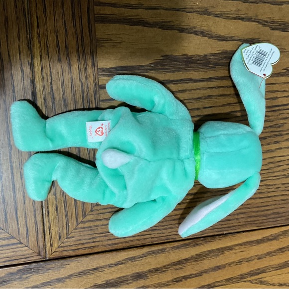 Ty Mint Green Bunny Hippity beanie, basket beanie ornament and buddy - Picture 4 of 16